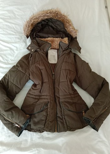 Kürk Detaylı Kapüşonlu Haki  Kadın Mont - Görsel 5