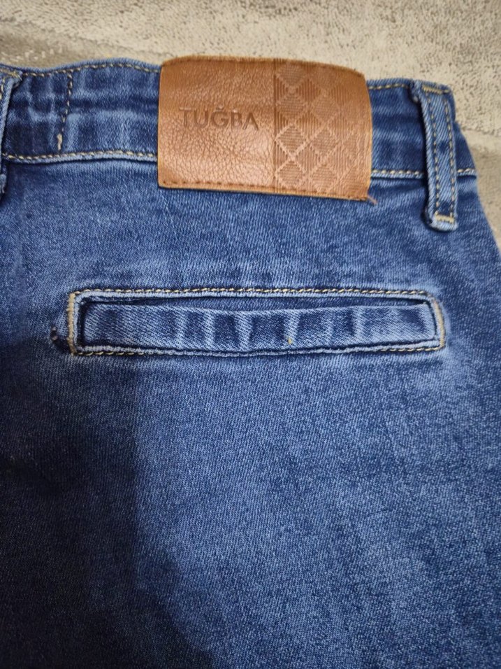 Kadın Lacivert Kemerli Regular Fit Kot Pantolon - Görsel 5