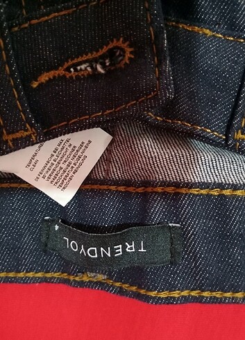 34 Beden lacivert Renk Trendyol İspanyol paça kot pantolon #vintage #yk2