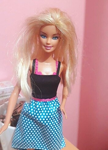 BARBİ BEBEK