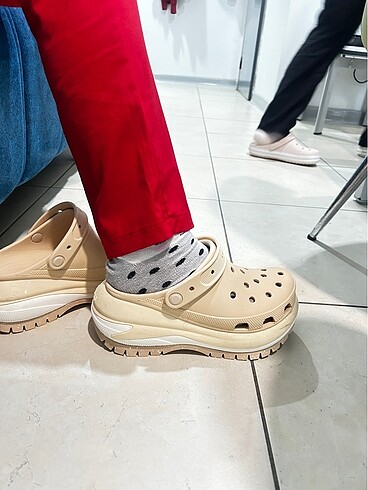 38,5 Beden Crocs terlik