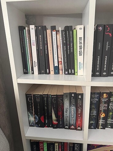 Beden Renk ciltli okuma kitapları
