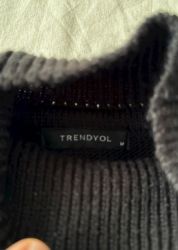 Kadın Siyah Triko Balıkçı Yaka Kazak - Görsel 3