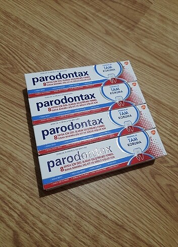 Parodontax 80gr. Tam Koruma Diş Macunu (4'lü Paket)