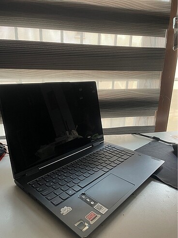 Lenovo Yoga 7-15ITL5 Laptop (ideapad) - Type 82BJ