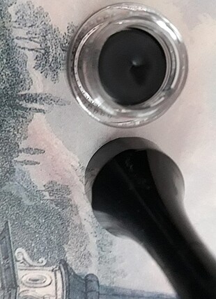 Flormar gel eyeliner