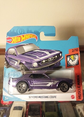 Hotwheels Ford Mustang coupe 