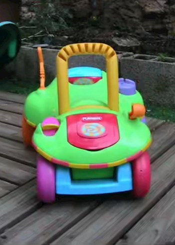Play-Doh Renkli Bebek Yürüteci
