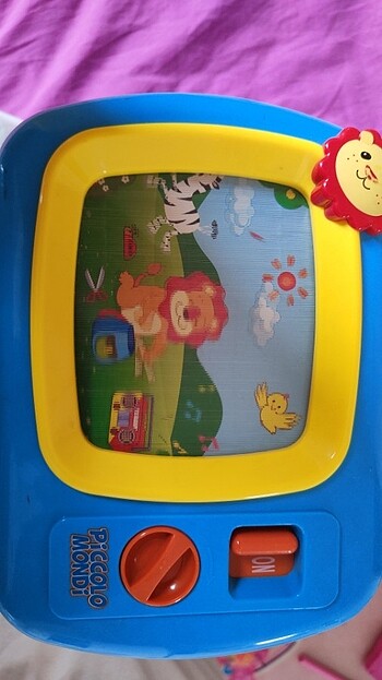  Beden Oynayan TV oyuncak