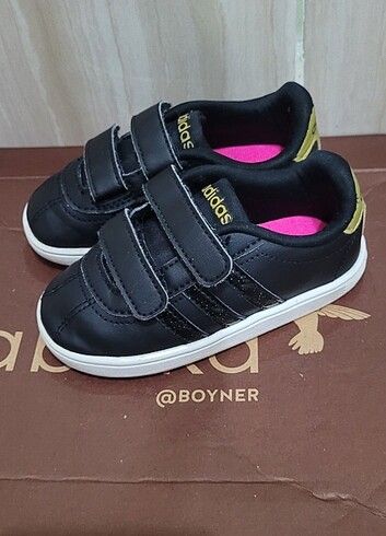Adidas orijinal 22 numara 