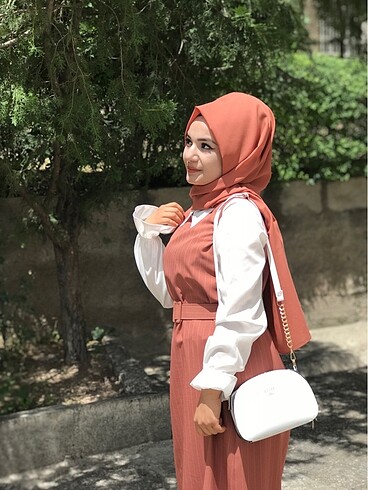 40 Beden turuncu Renk Tesettür jile