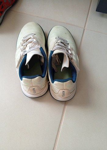 Desenli Beyaz Kız Çocuk Spor krampon Ayakkabı - Görsel 2