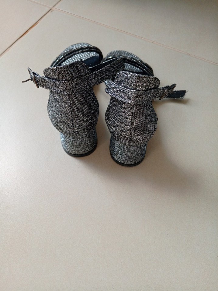 Kız çocuk, 33 numara gri simli parlak özel gün Topuklu Ayakkabı - Görsel 3