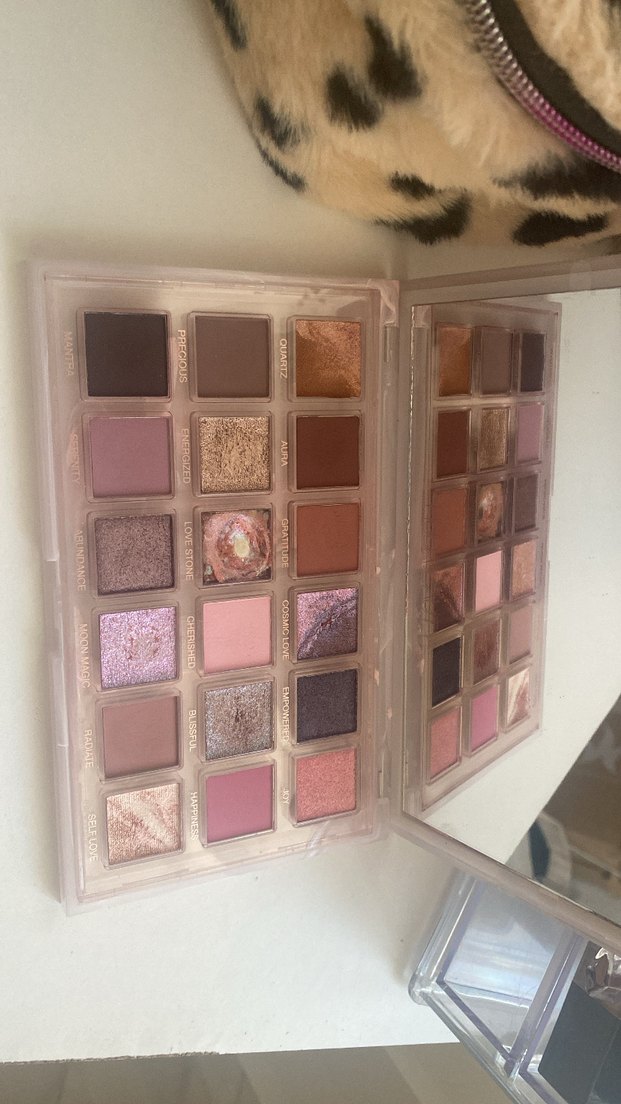Huda Beauty Rose Quartz Göz Farı Paleti - Görsel 3