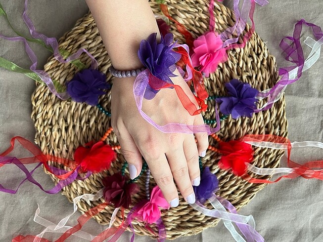 Accessory Collective 10 adet nedime bilekliği