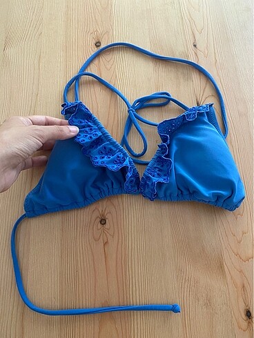 Bikini üstü