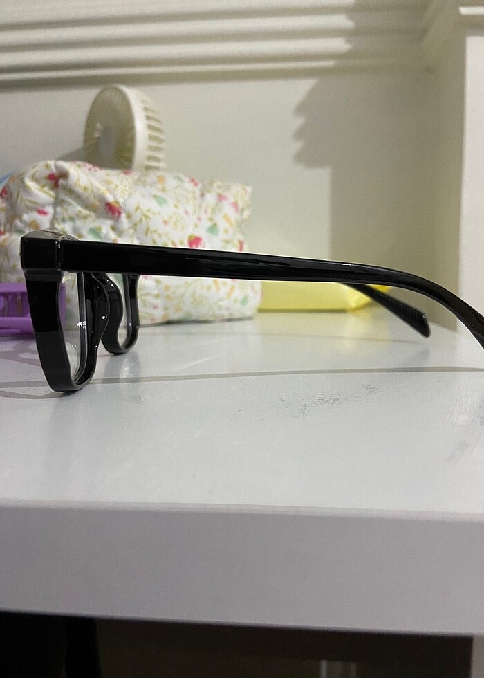 Siyah gözlük - Görsel 2