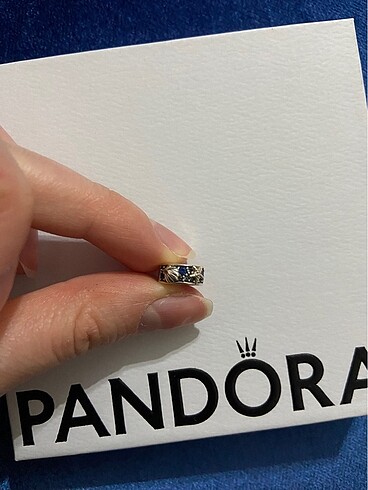 Pandora klips