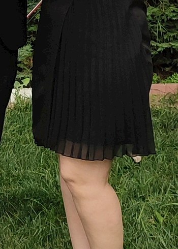 Siyah Piliseli Uzun Kollu düğmeli astarlı  Elbise - Görsel 2