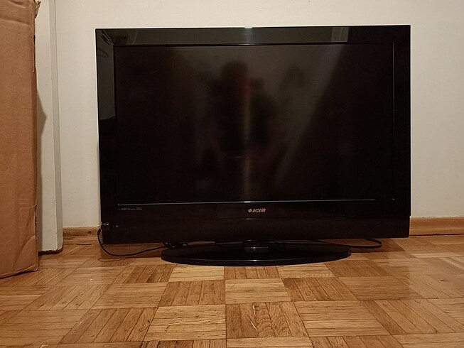 Arçelik Full HD 32 inç LCD TV