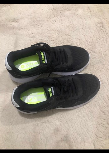 Kinetix Siyah Elastik Bağcıklı Spor Ayakkabı - Görsel 6