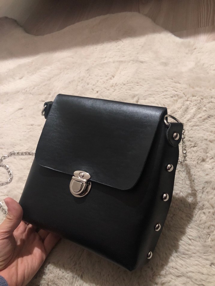 Tokalı Siyah Deri Kadın Çanta - Görsel 2