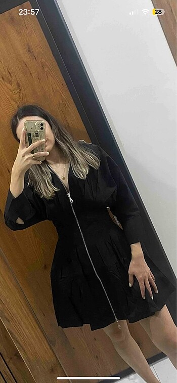 m Beden Fermuarlı elbise