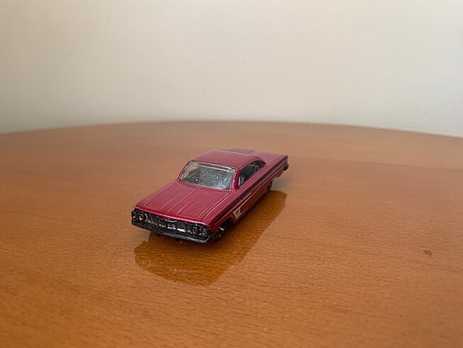 Beden Renk Chevy Impala 1961 Hot Wheels Diecast