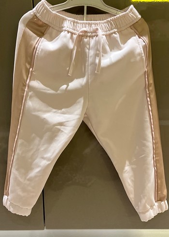 Zara Kızlar için Loose Fit Beyaz Street Wear Pantolon 2-3 yaş - Görsel 3