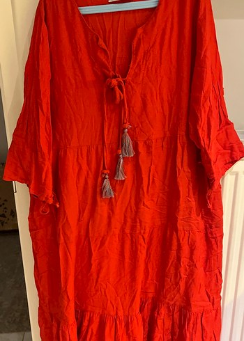 Püsküllü Kırmızı Uzun Keten Elbise - Görsel 4