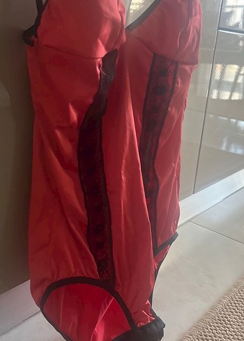 Dantelli Kırmızı Straplez Büstiyer - Görsel 5