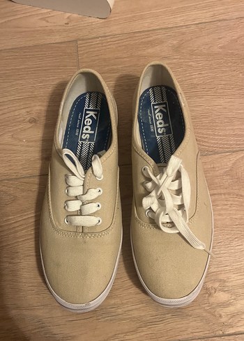 Keds 37
