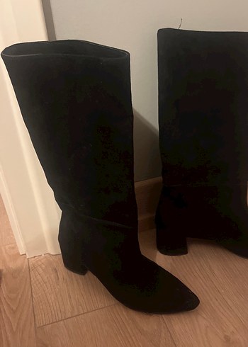 Siyah Süet Kadın Diz Boyu Topuklu Çizme - Görsel 2