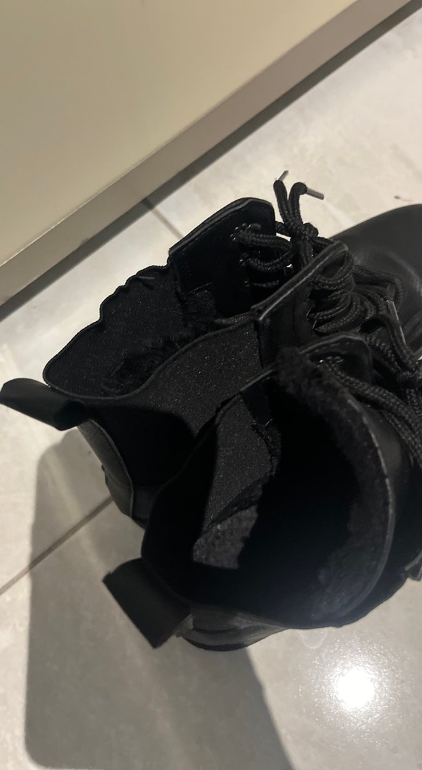 Siyah Deri Bağcıklı Kadın Bot postal - Görsel 4