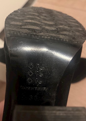 Siyah Süet divarese Kadın Topuklu Bot - Görsel 2