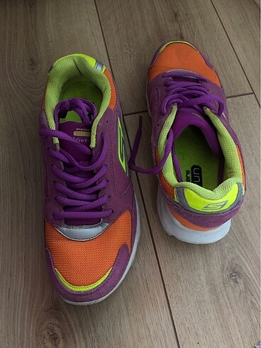 38 Beden Skechers ayakkabı