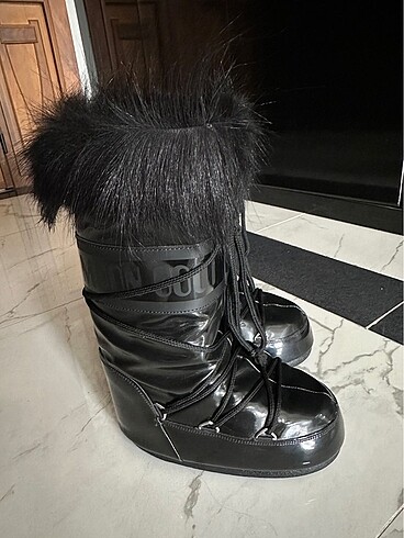 Moonboot yeni