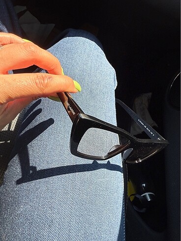 Beden Saint Laurent gozluk