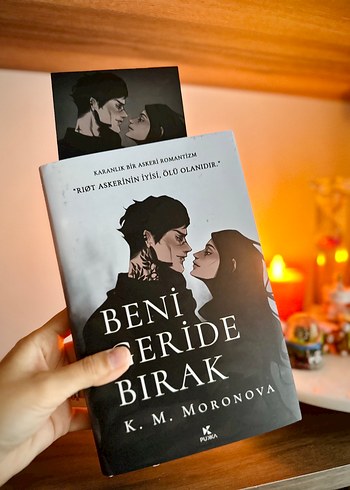 Beni Geride Bırak - K. M. Moronova