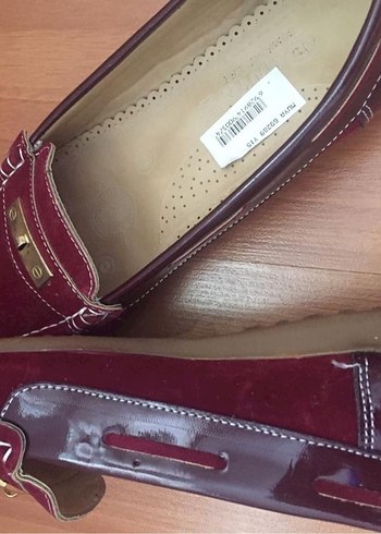 Bordo Süet Tokalı Kadın Babet Ayakkabı - Görsel 2