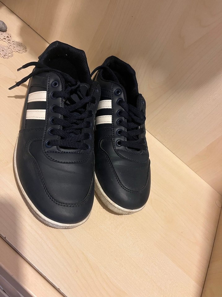 Lacivert Kadın Spor Ayakkabı Çizgili Detaylı - Görsel 3