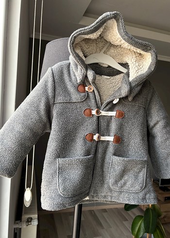 Düğmeli Kapüşonlu Gri Erkek Çocuk Kabanı - Görsel 3