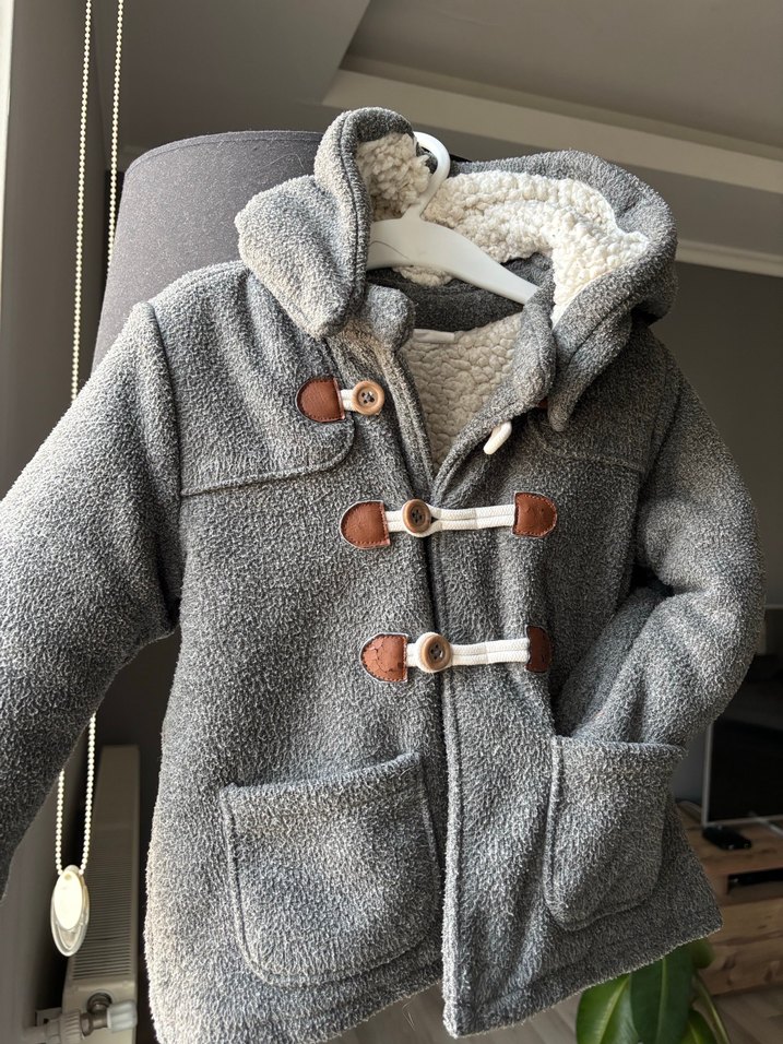 Düğmeli Kapüşonlu Gri Erkek Çocuk Kabanı - Görsel 2