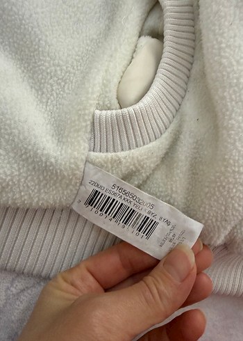 Beyaz Kapüşonlu Kız Yeleği - Görsel 5