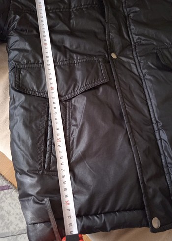 Erkek Çocuk Siyah Kürklü Streetwear Kaban - Görsel 5