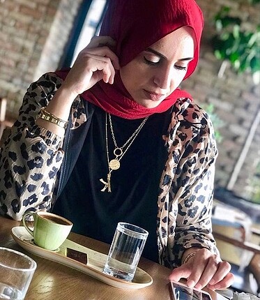 Bershka Leopar yağmurluk ceket