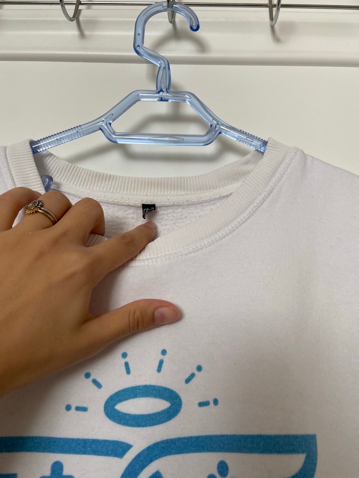 Beyaz Baskılı Uzun Kollu Sweatshirt - Görsel 2