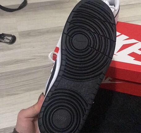 37,5 Beden Nike spor ayakkabı
