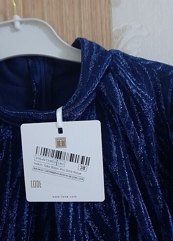 Sıfır etiketli abiye elbise  - Görsel 3