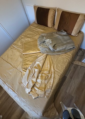 Bej Parlak Düz Yatak Örtüsü PERSAN - Görsel 2